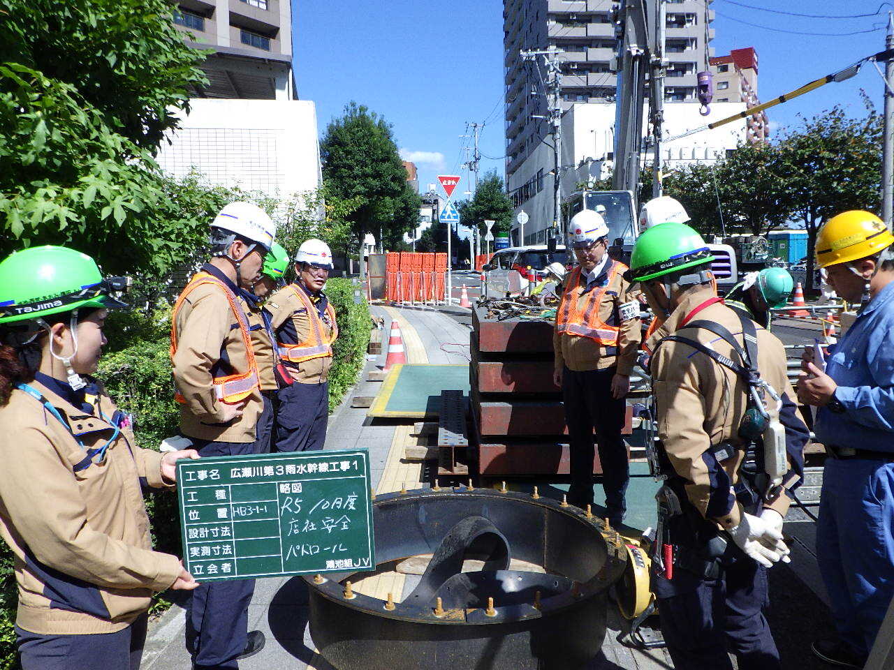 写真：自主パトロール